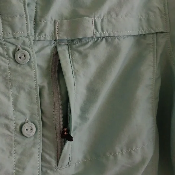 L. L. BEAN TOP - Picture 4 of 7